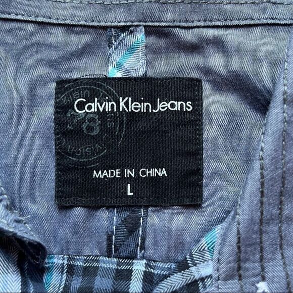 Calvin Klein Jeans button up western shirt plaid blue/black/white Large NWOT - Picture 3 of 9